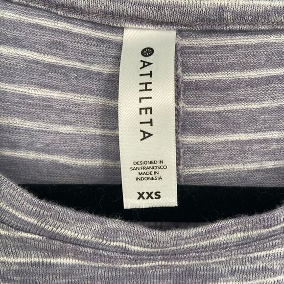 Athleta Breezy Short Sleeve Oversized Tee Lavender XXS - Picture 2 of 6